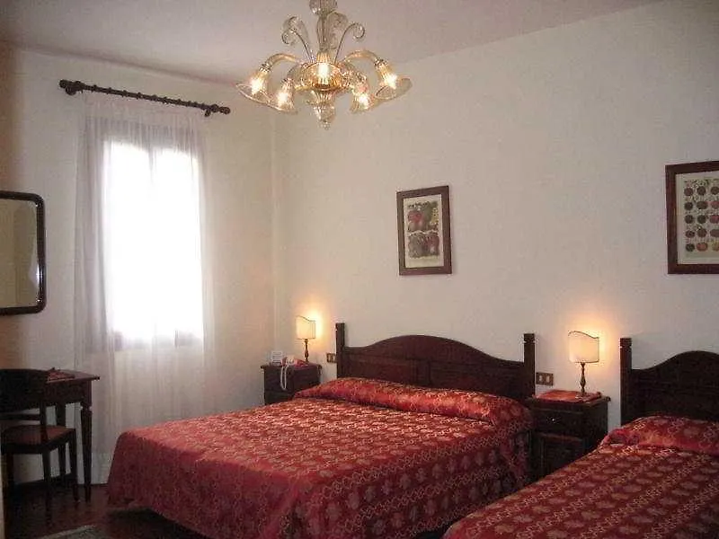 Hotel Tivoli Venice
